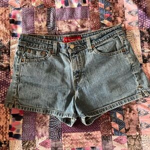 Levi’s Superlow Stetch denim shorts